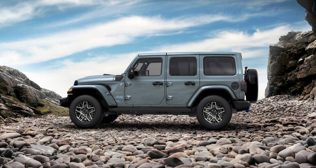 2024Wrangler4xe (1).jpg