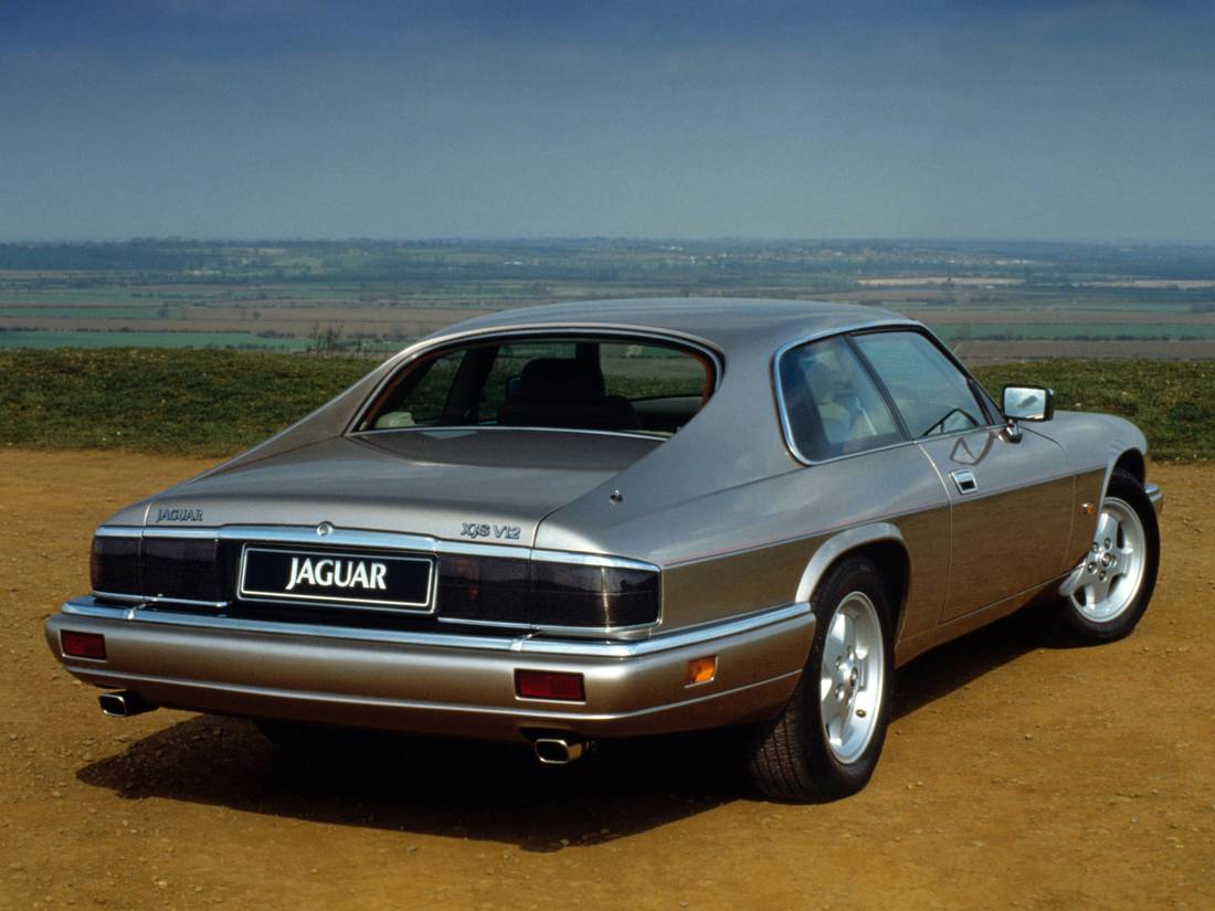 jaguar_xjs_7.jpg