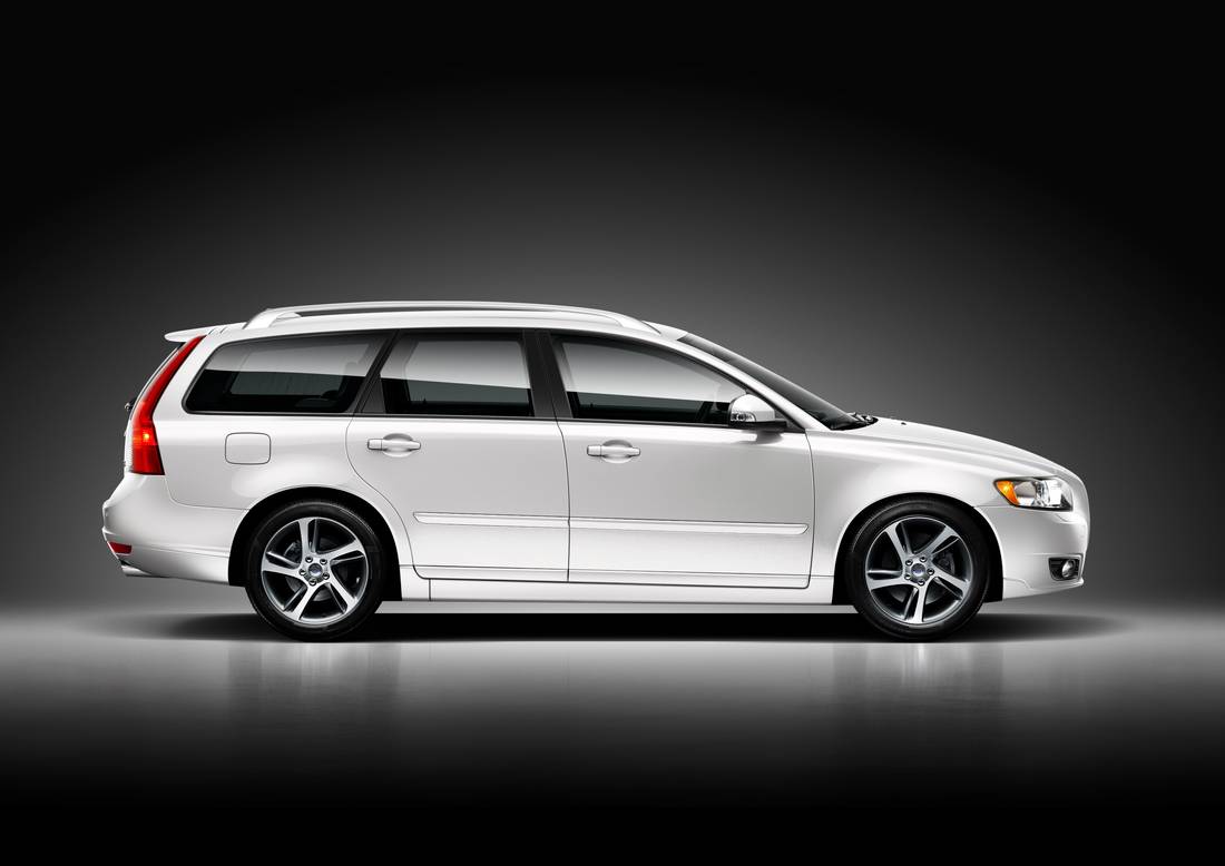 38639_Volvo_V50.jpg