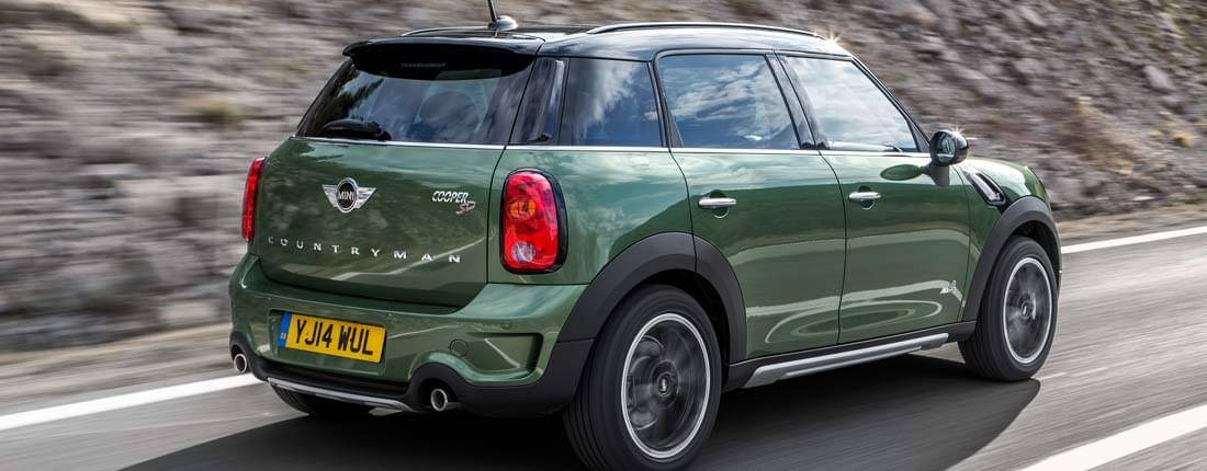 mini-cooper-sd-countryman-back