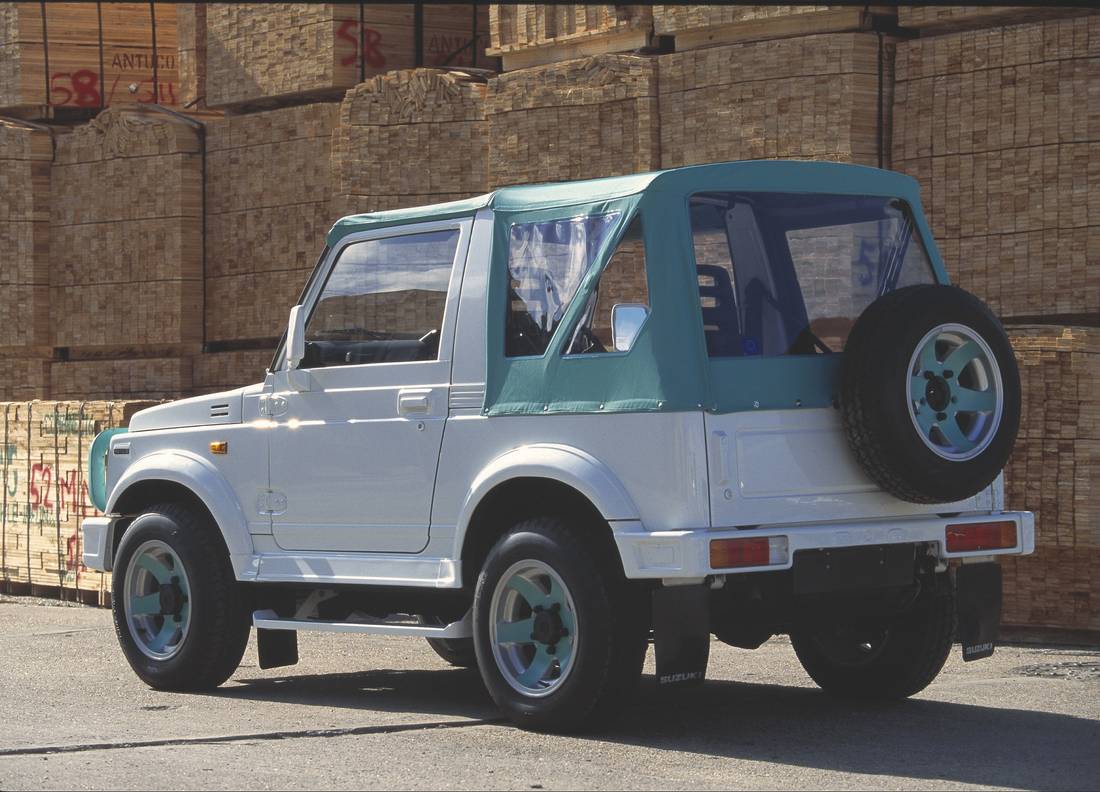 Suzuki Samurai