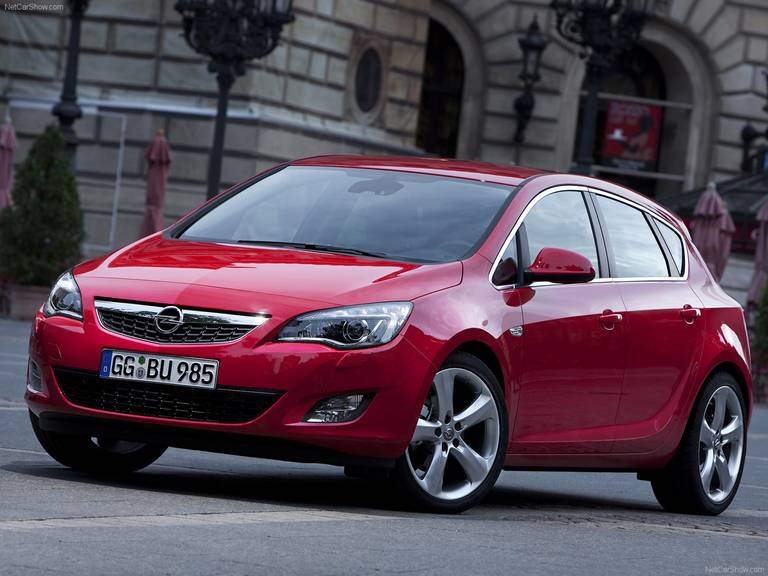 Opel Astra J