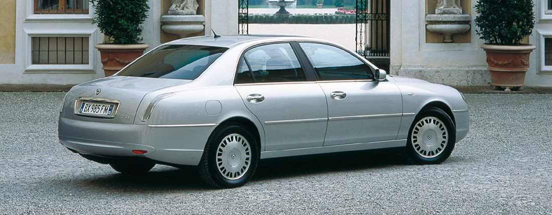 lancia-thesis-back