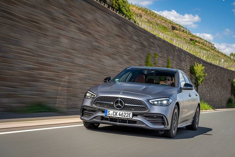 Mercedes C300 PHEV front