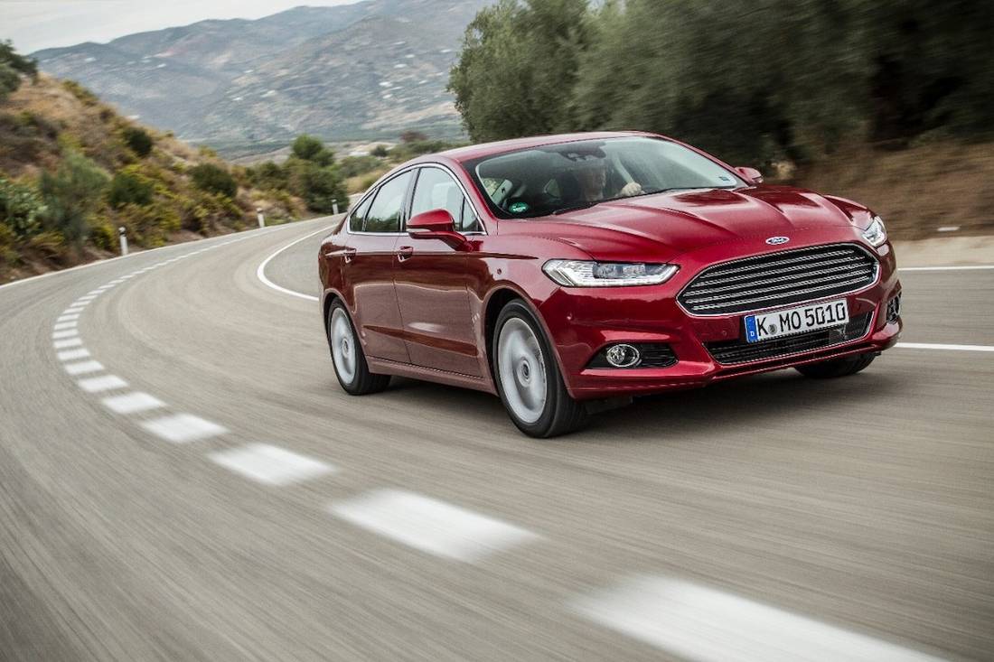 Ford Mondeo AS24 3.jpg