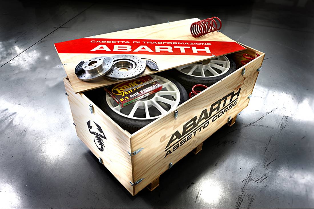 Abarth onderdelenkit.jpg