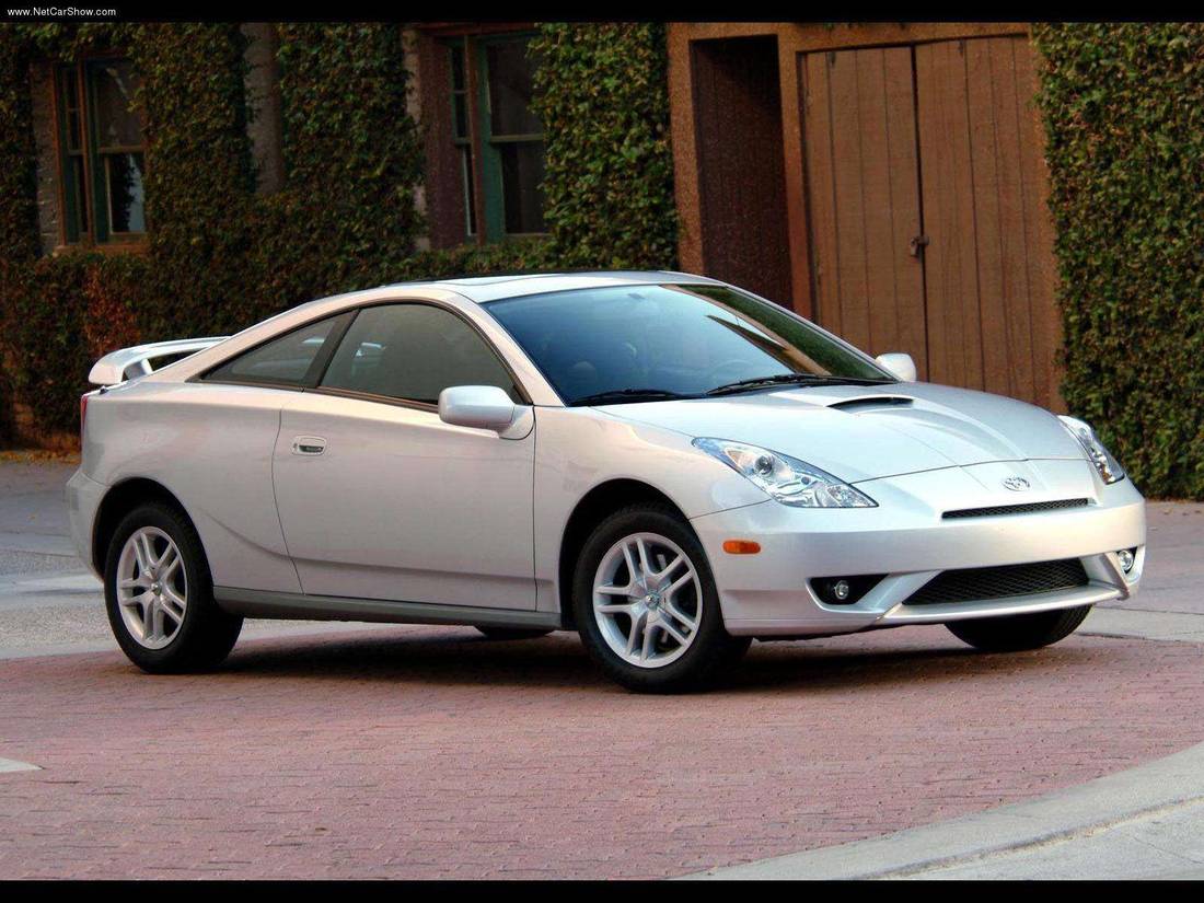 Toyota-Celica_GTS-2003-1600-02.jpg