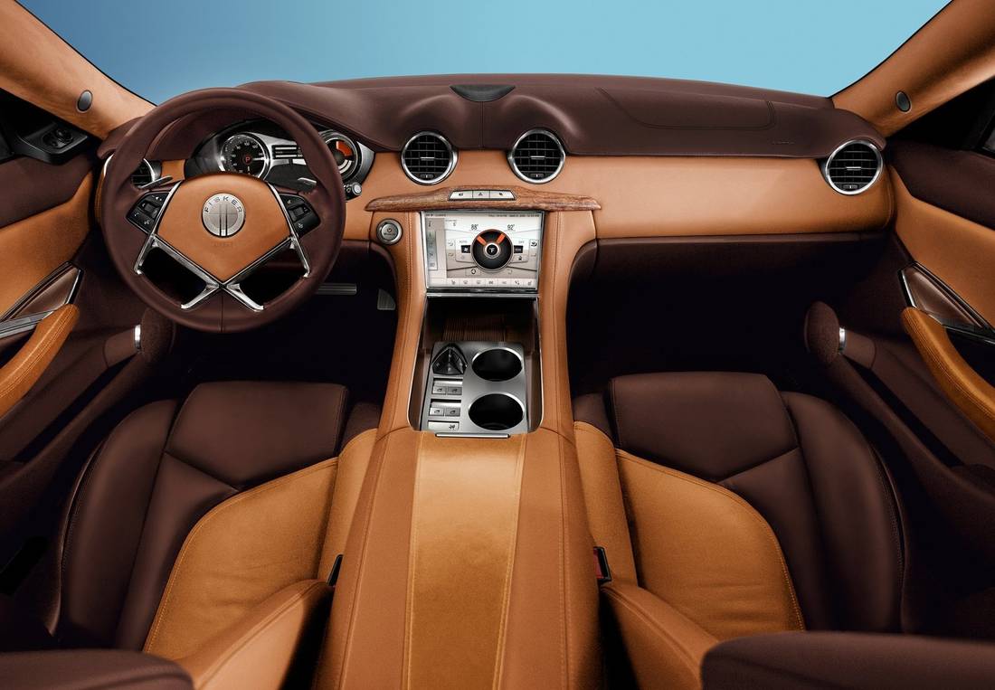 fisker-karma-interior