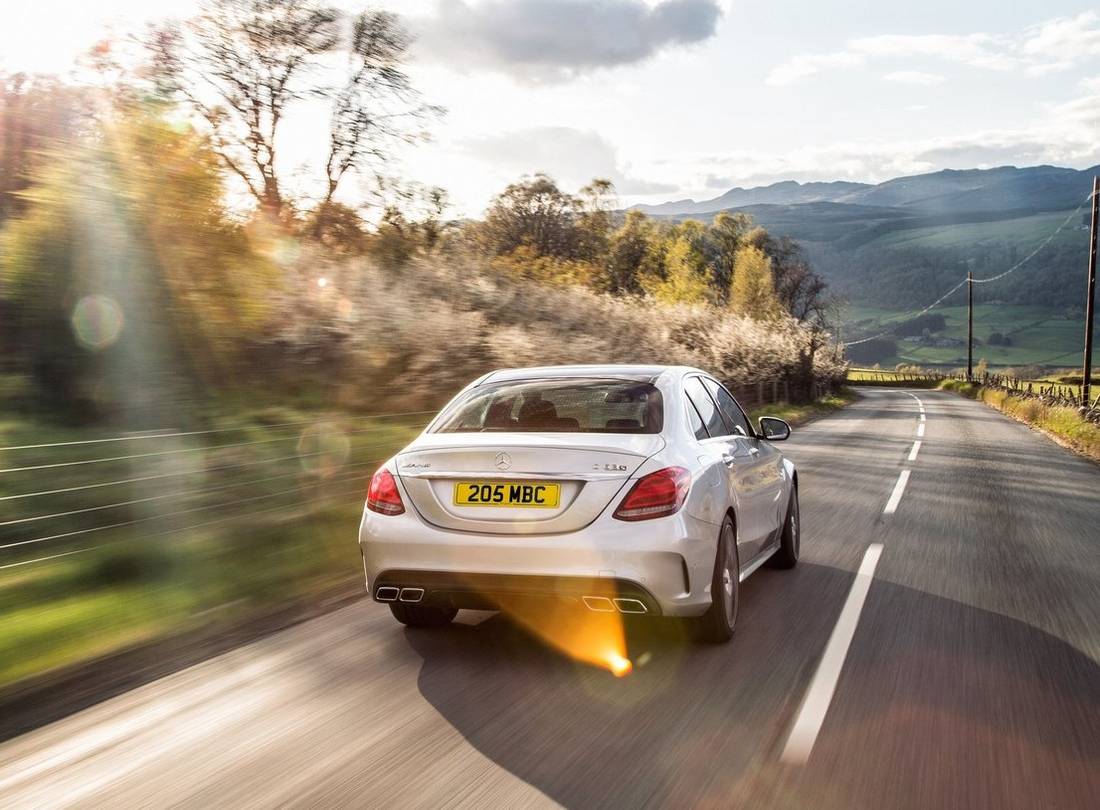 mercedes-benz-c63-amg-back